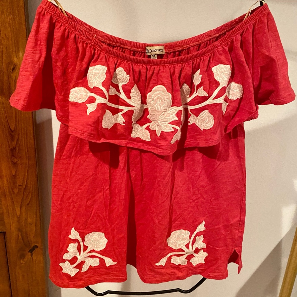 Democracy On or Off Shoulder Red Top with Cream Floral Embroidered Appliqué